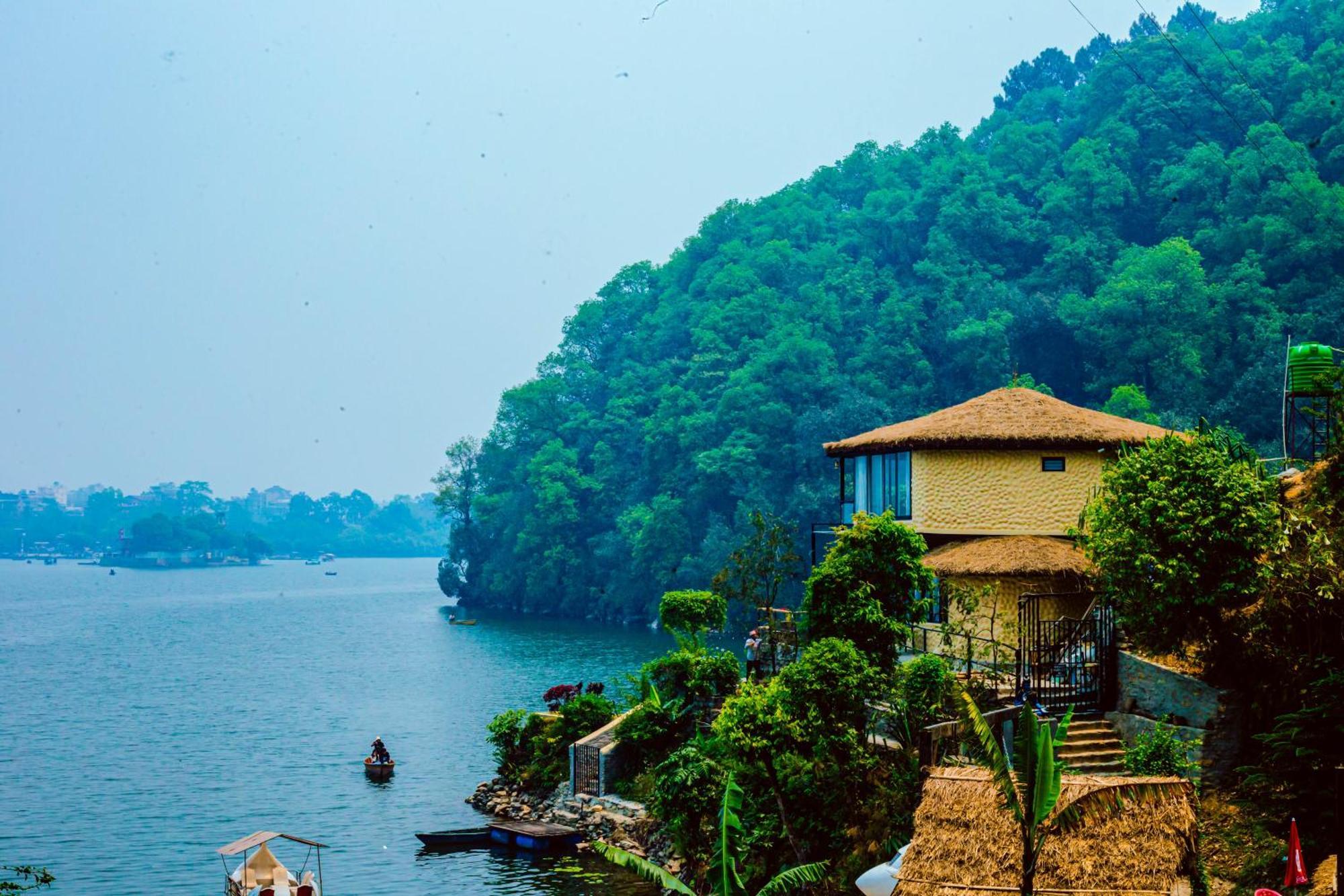 The Hideout Villa Pokhara Exterior photo